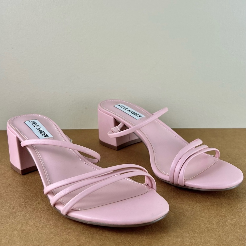 NEW STEVE MADDEN PINK SLIDE SANDALS - Picture 2 of 12